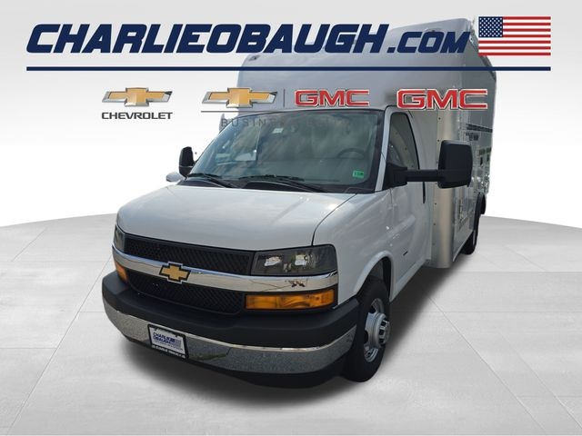 2025 Chevrolet Express 3500 Photo in Staunton, VA 24401