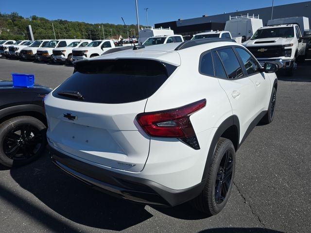 2025 Chevrolet Trax Photo in Staunton, VA 24401
