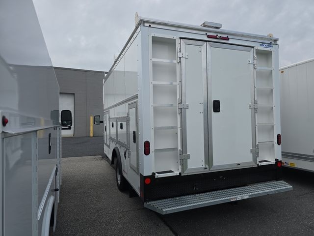 2025 GMC Savana Cutaway 4500 Photo in Staunton, VA 24401