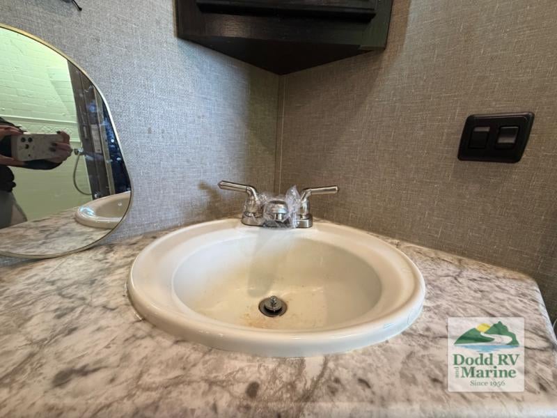 Pre-Owned 2019 Grand Design 3170BH - photo - 30