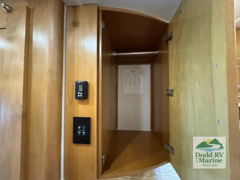 Pre-Owned 2019 Tiffin Motorhomes 24 TW - photo - 37