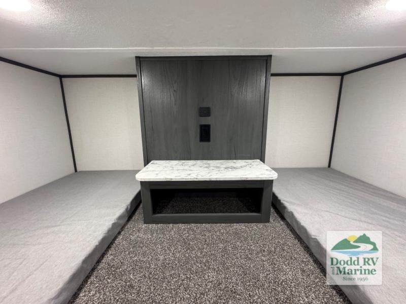 Pre-Owned 2024 Dutchmen RV 390LOFT - photo - 29