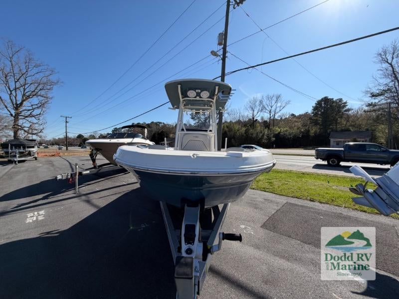 Pre-Owned 2024 Stingray 236 - photo - 36