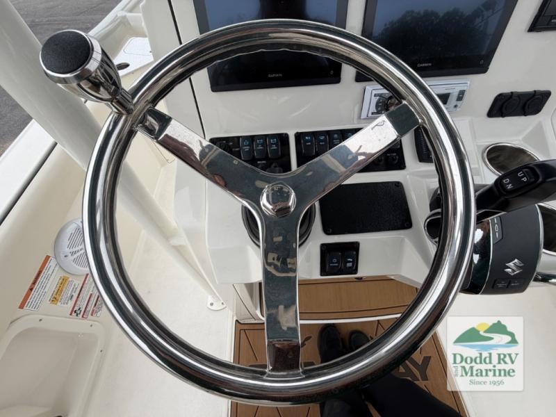 Pre-Owned 2024 Stingray 236 - photo - 6