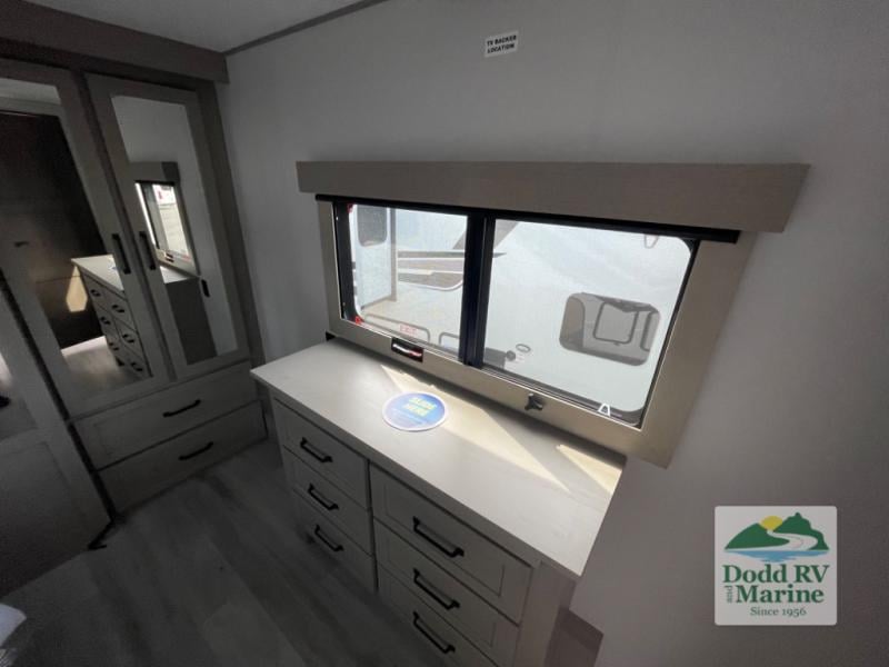 New 2025 Grand Design 351MS - photo - 19