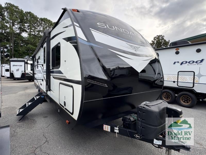 Pre-Owned 2022 Heartland 265BH - photo - 0