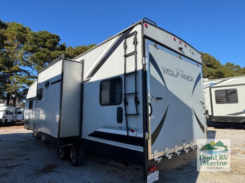 Pre-Owned 2021 Forest River RV 23PACK15 - photo - 3