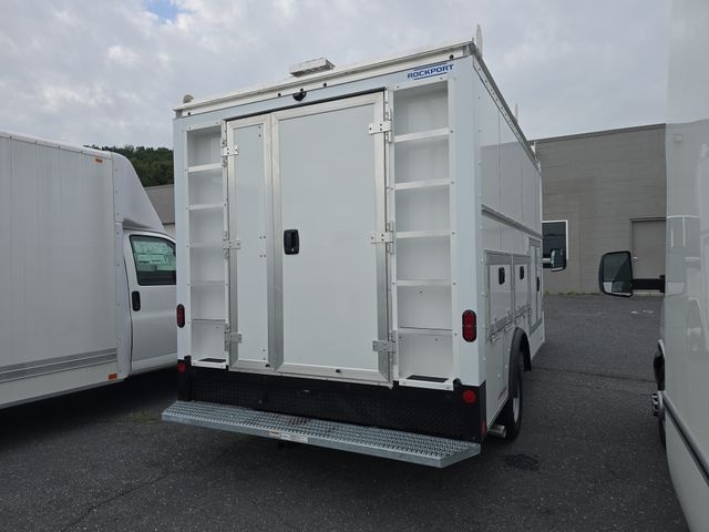 2025 GMC Savana 3500 Photo in Staunton, VA 24401