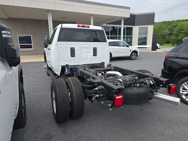 2025 GMC Sierra 3500HD Photo in Staunton, VA 24401
