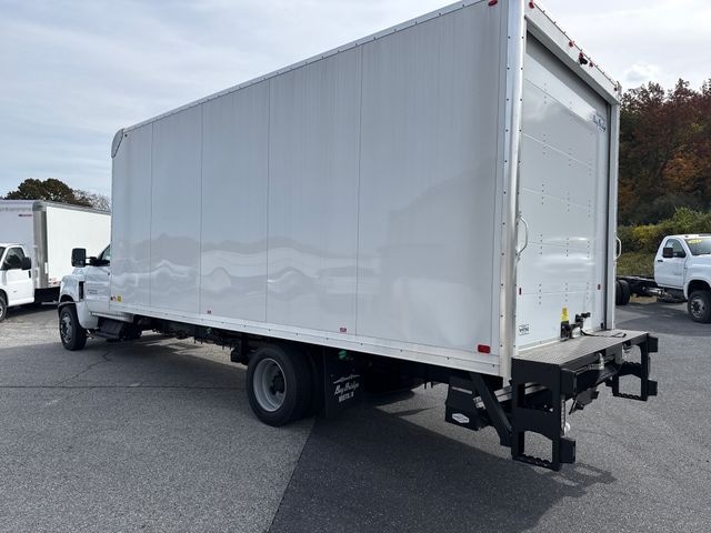 2024 Chevrolet Silverado 5500HD Photo in Staunton, VA 24401