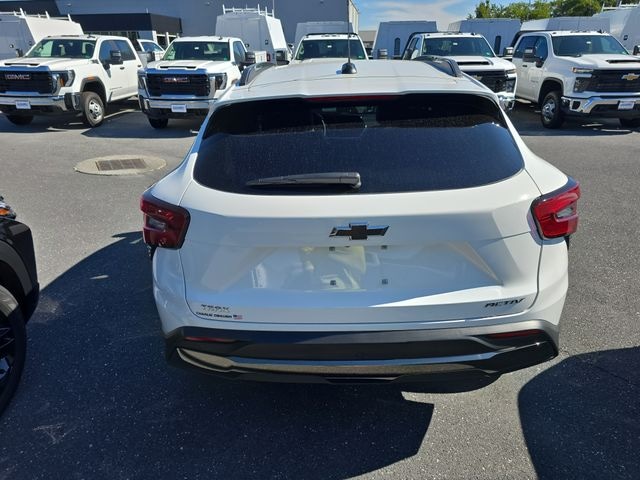 2025 Chevrolet Trax Photo in Staunton, VA 24401