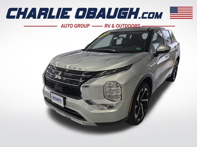 2022 Mitsubishi Outlander Photo in Staunton, VA 24401