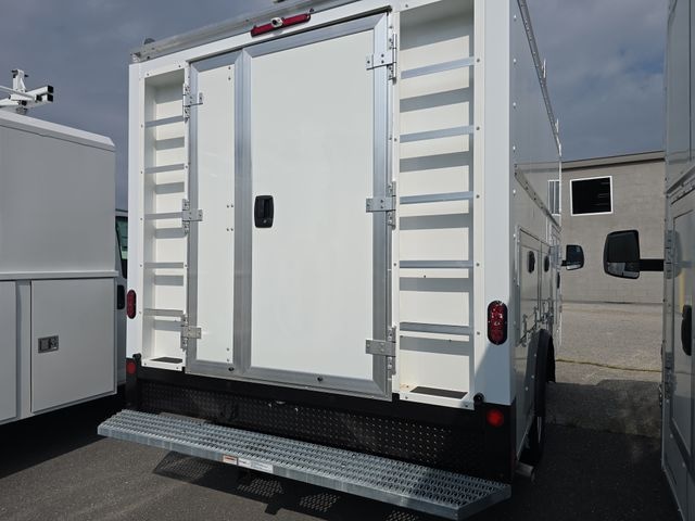 2025 Chevrolet Express 3500 Photo in Staunton, VA 24401