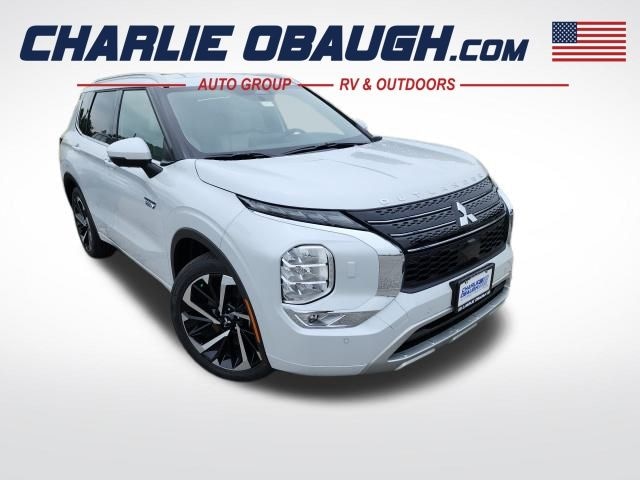2023 Mitsubishi Outlander PHEV Photo in Staunton, VA 24401