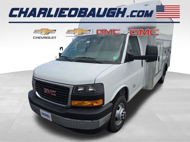 2025 GMC Savana Cutaway 4500 Photo in Staunton, VA 24401
