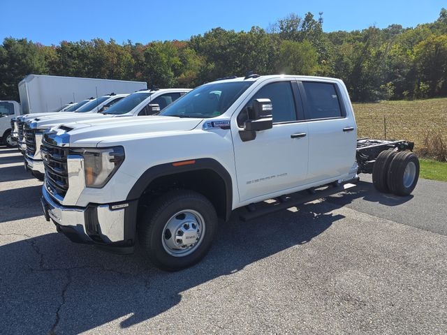 2026 GMC Sierra 3500HD Photo in Staunton, VA 24401