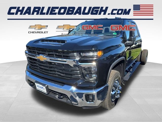 2026 Chevrolet Silverado 3500HD Photo in Staunton, VA 24401