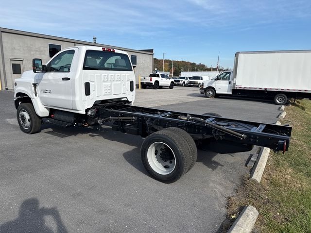 2024 Chevrolet Silverado 5500HD Photo in Staunton, VA 24401
