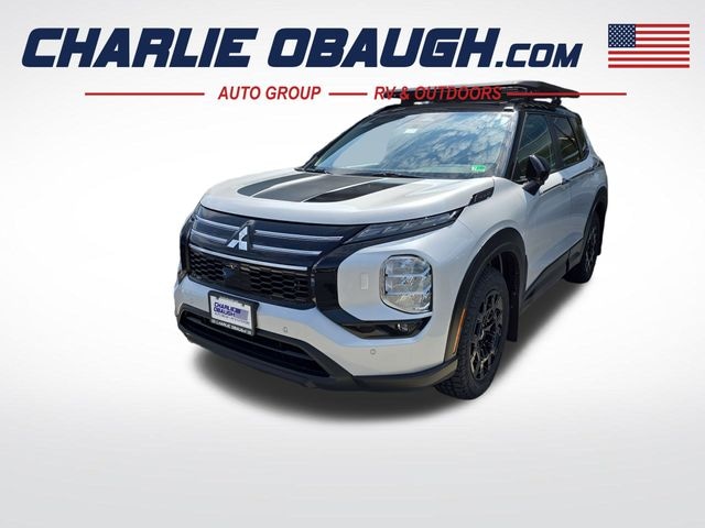 2025 Mitsubishi Outlander Photo in Staunton, VA 24401