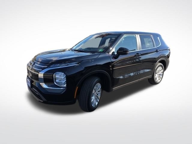 2025 Mitsubishi Outlander Photo in Staunton, VA 24401